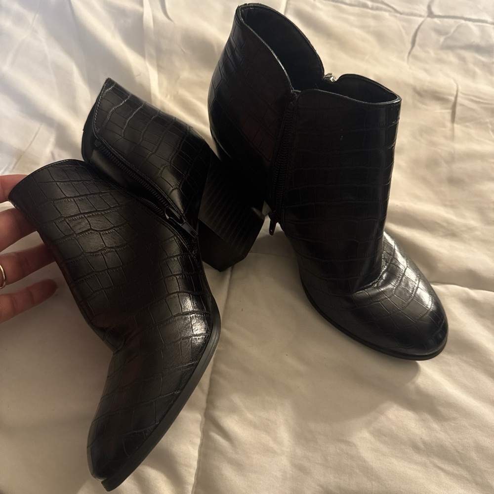 Style & Co. Black Croc-Pattern Ankle Booties - Picture 3 of 6